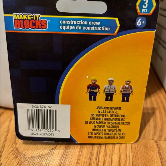 Nwt Make-It Blocks Figures Construction Crew Set 3 Compatible Figures - Picture 3 of 4